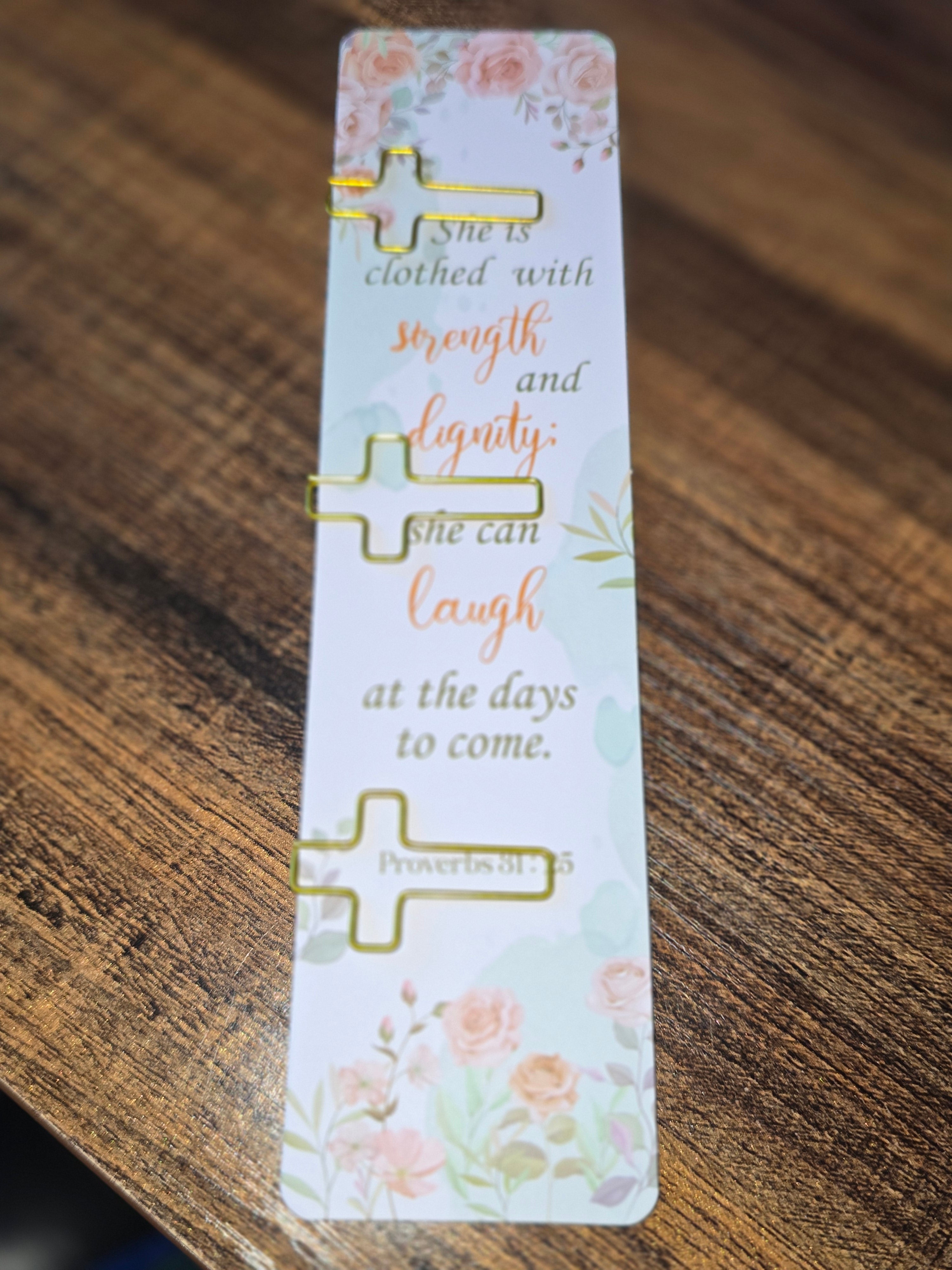 Bookmark with cross clips