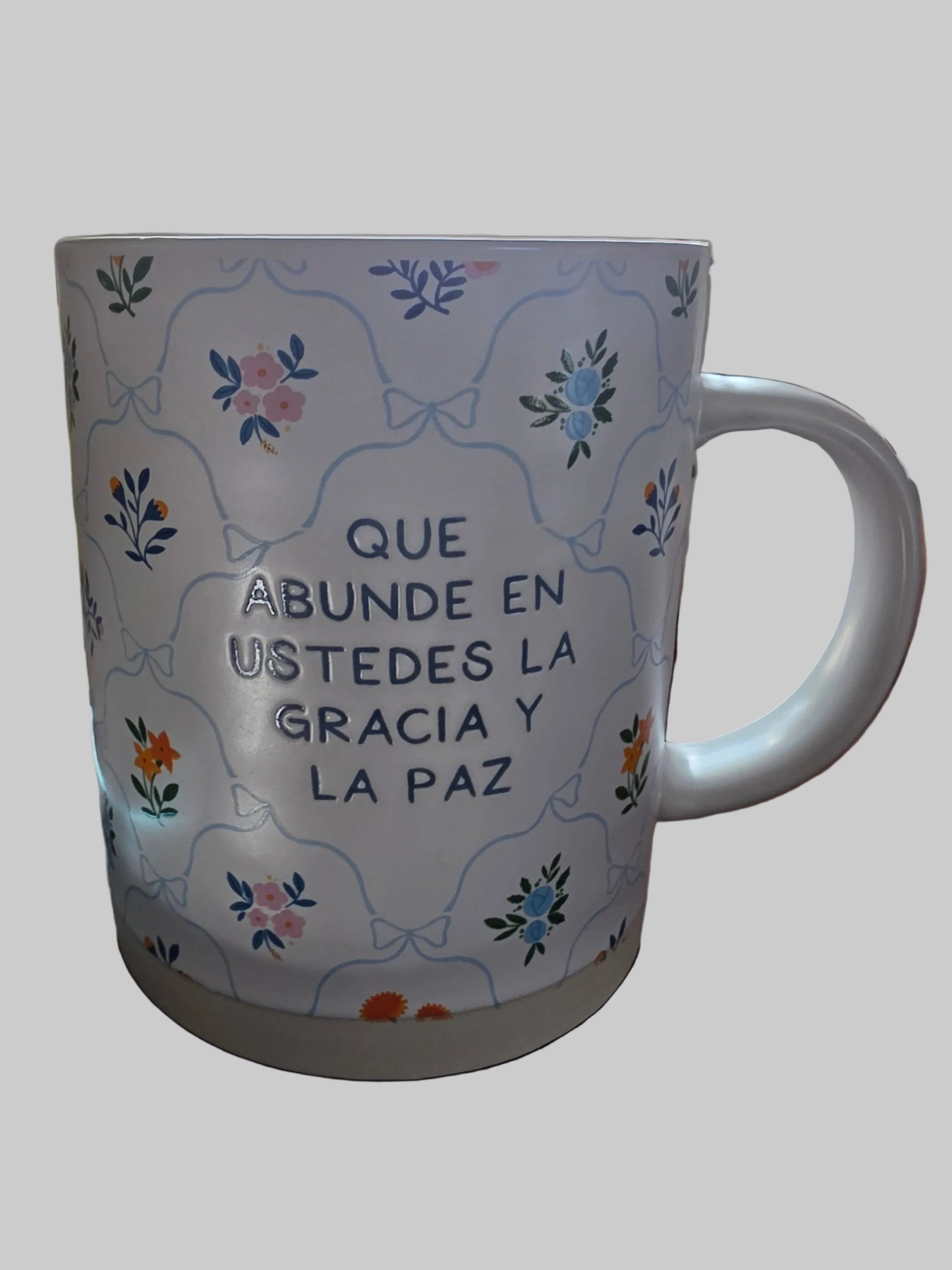 Que Abunde Mug